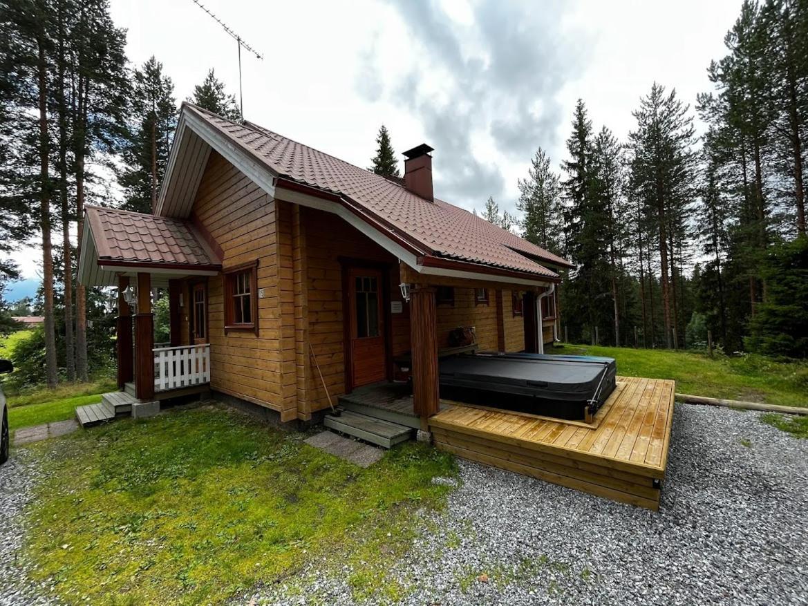 Keskikosken Lomamoekit Venajanjarvi Bagian luar foto